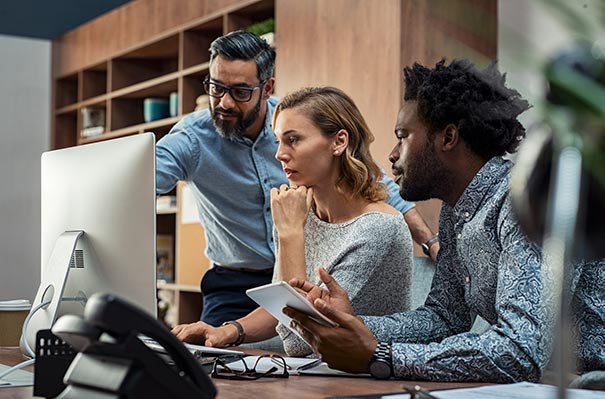 business-team-working-together-opt01